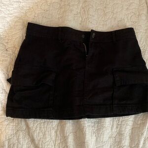 Cargo mini skirt